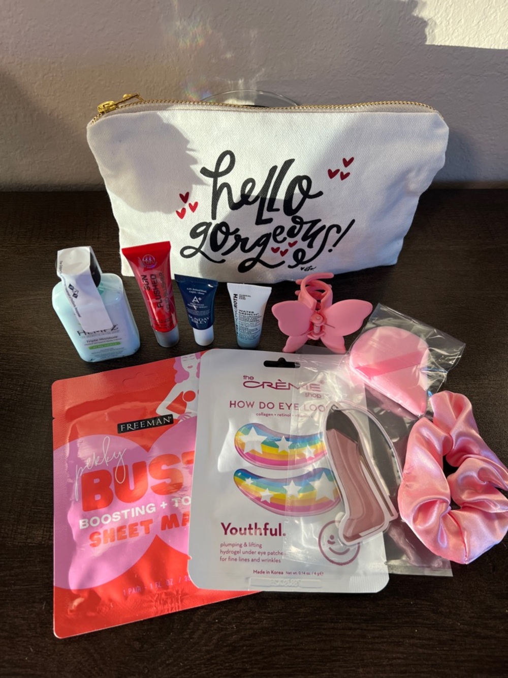 Makeup bundle and bag Hello Gorgeous